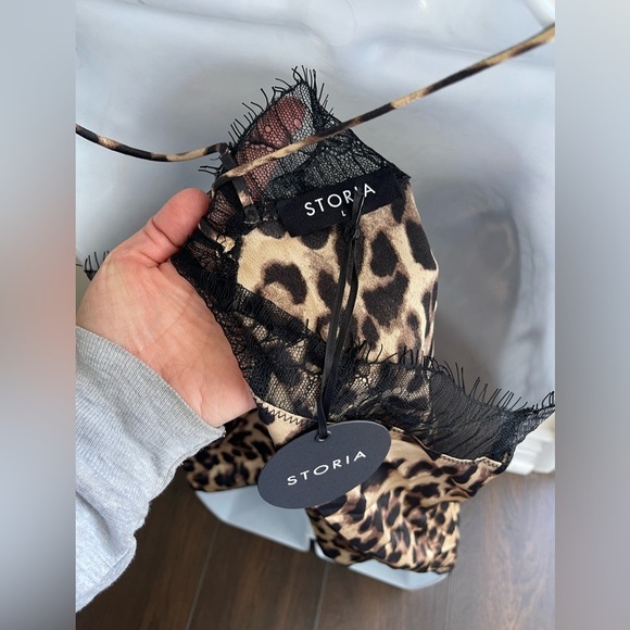 NWT Storia leopard print camisole large - Picture 3 of 4